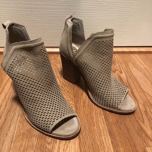 Vince Camuto shoes
